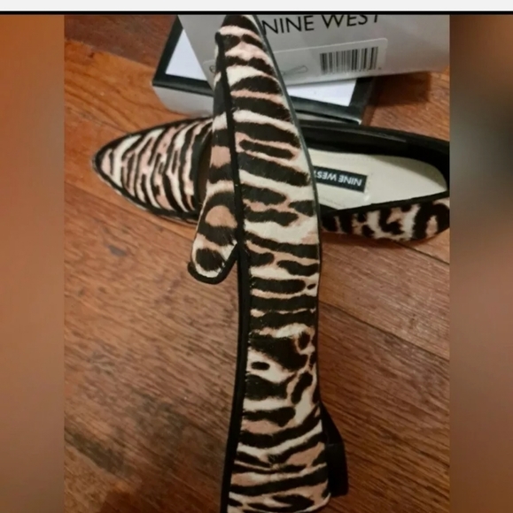 2/25 Nine West Size 6 ABAY Smoking/Ballet Flats Shoes Leopard Calf Hair Multi - Picture 5 of 6